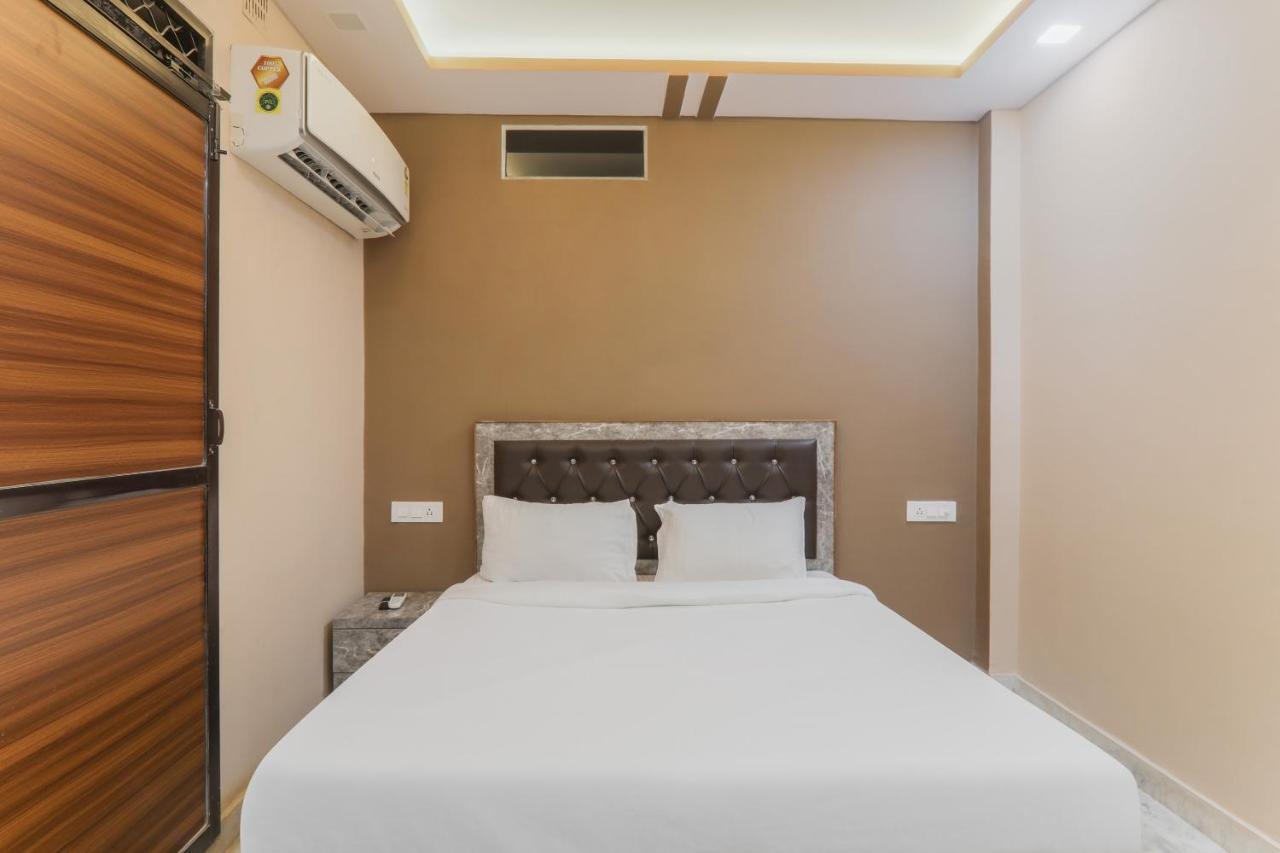 Oyo Tripureswari Guest House Puri Esterno foto