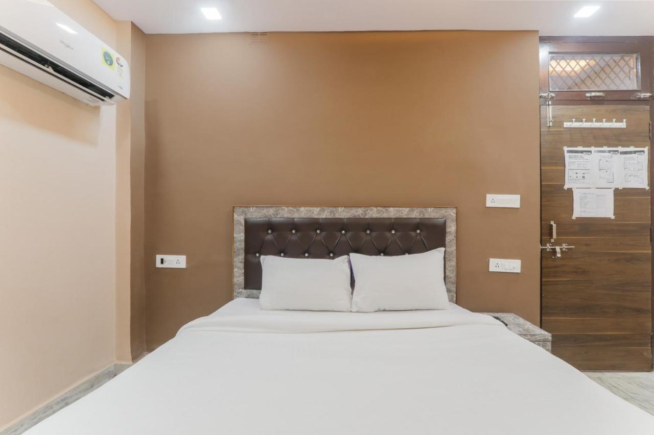 Oyo Tripureswari Guest House Puri Esterno foto
