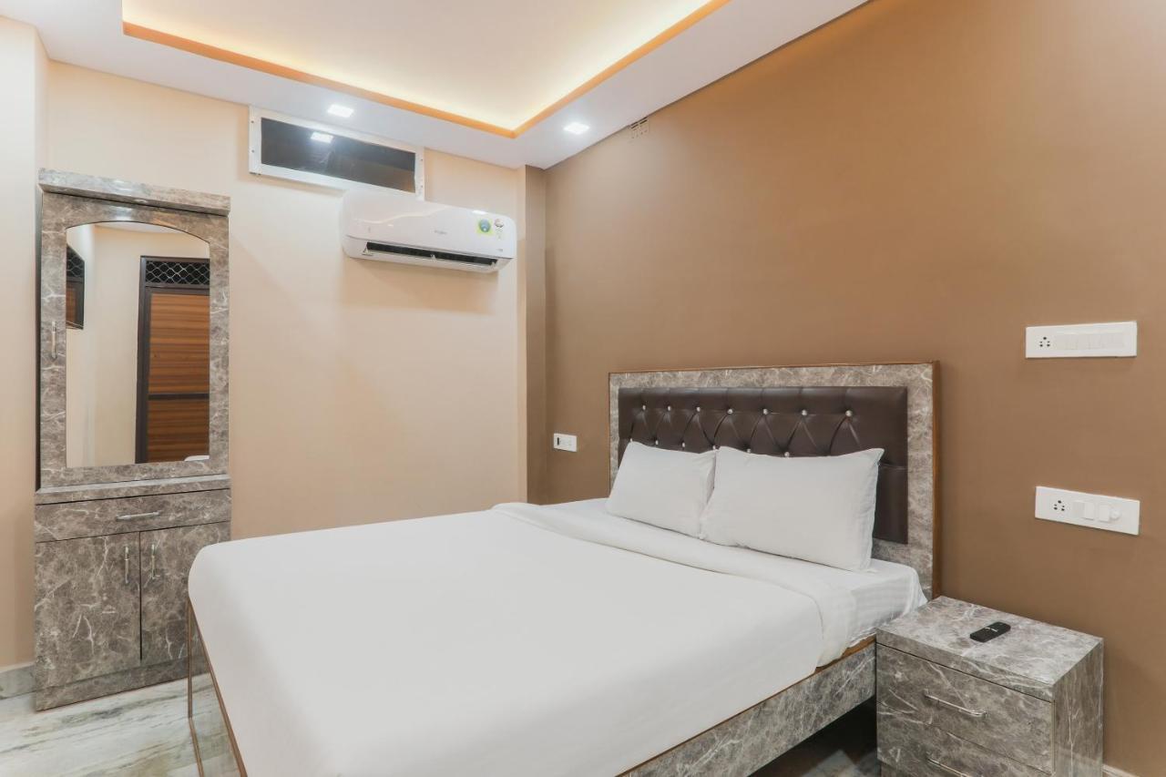 Oyo Tripureswari Guest House Puri Esterno foto